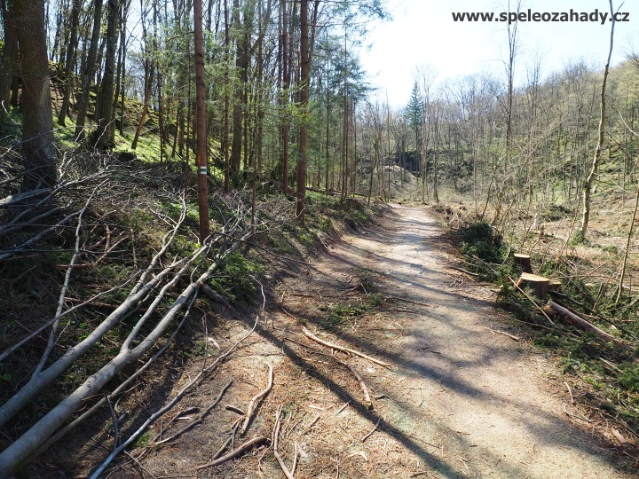 Moravský kras, Údolí Říčky, Švédův stůl - foto Kamil Pokorný